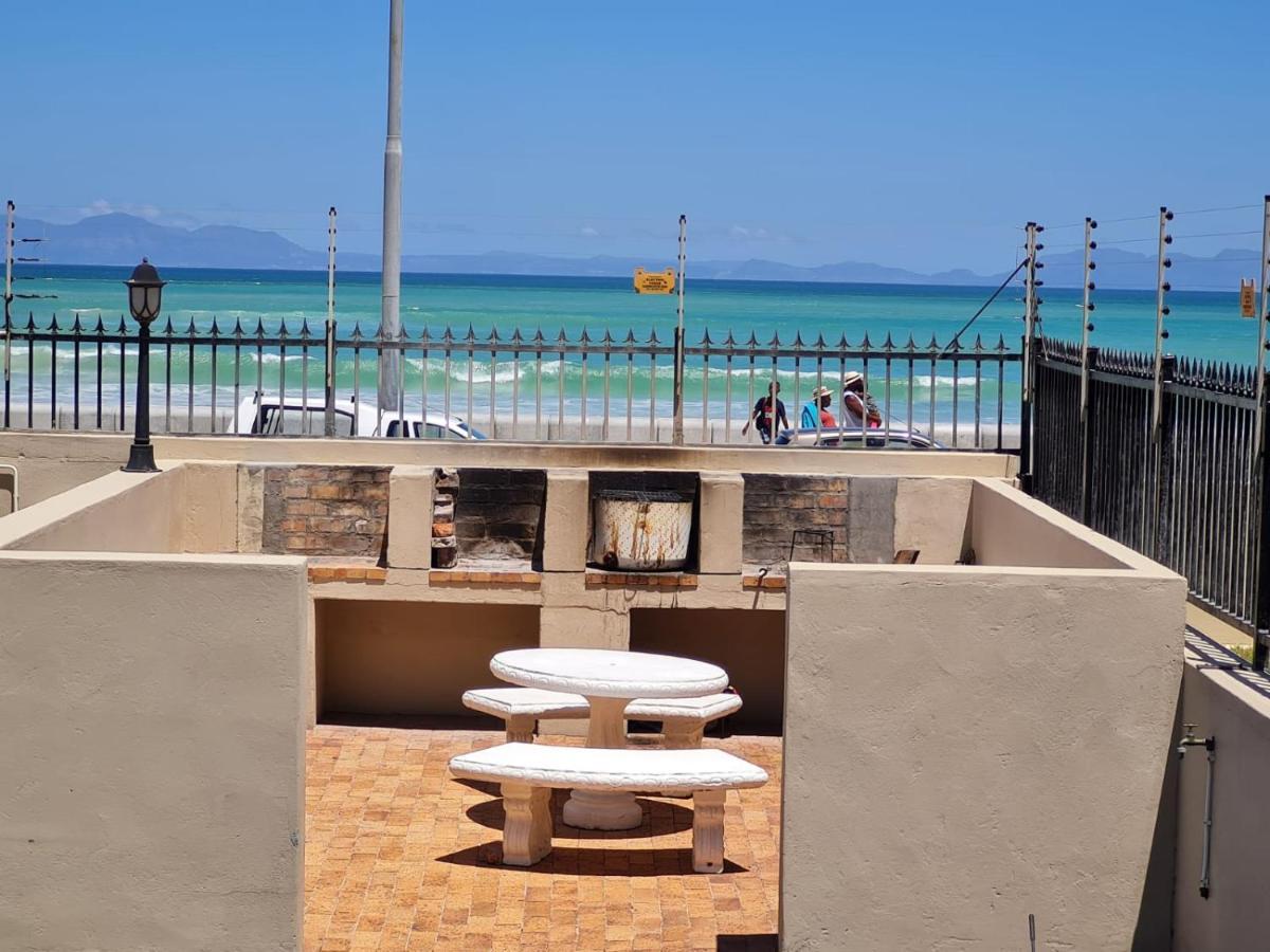 Silver Lining Beach Apartment Cape Town Exterior photo