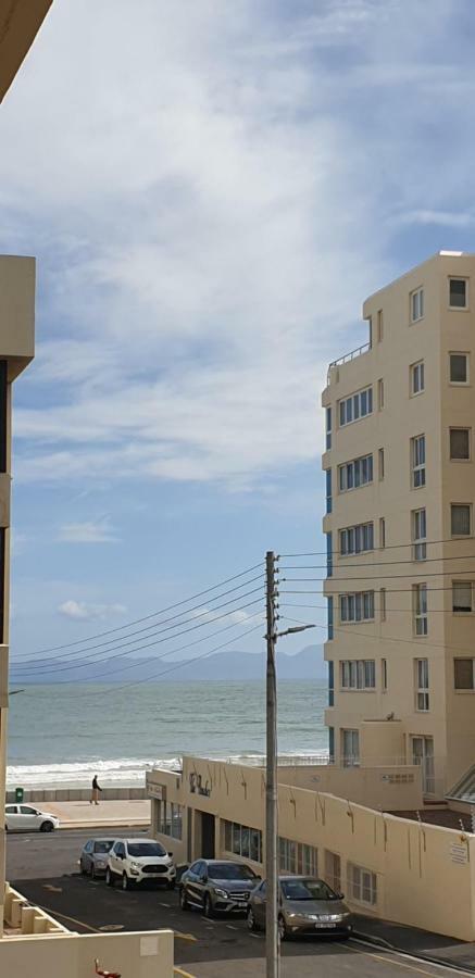Silver Lining Beach Apartment Cape Town Exterior photo