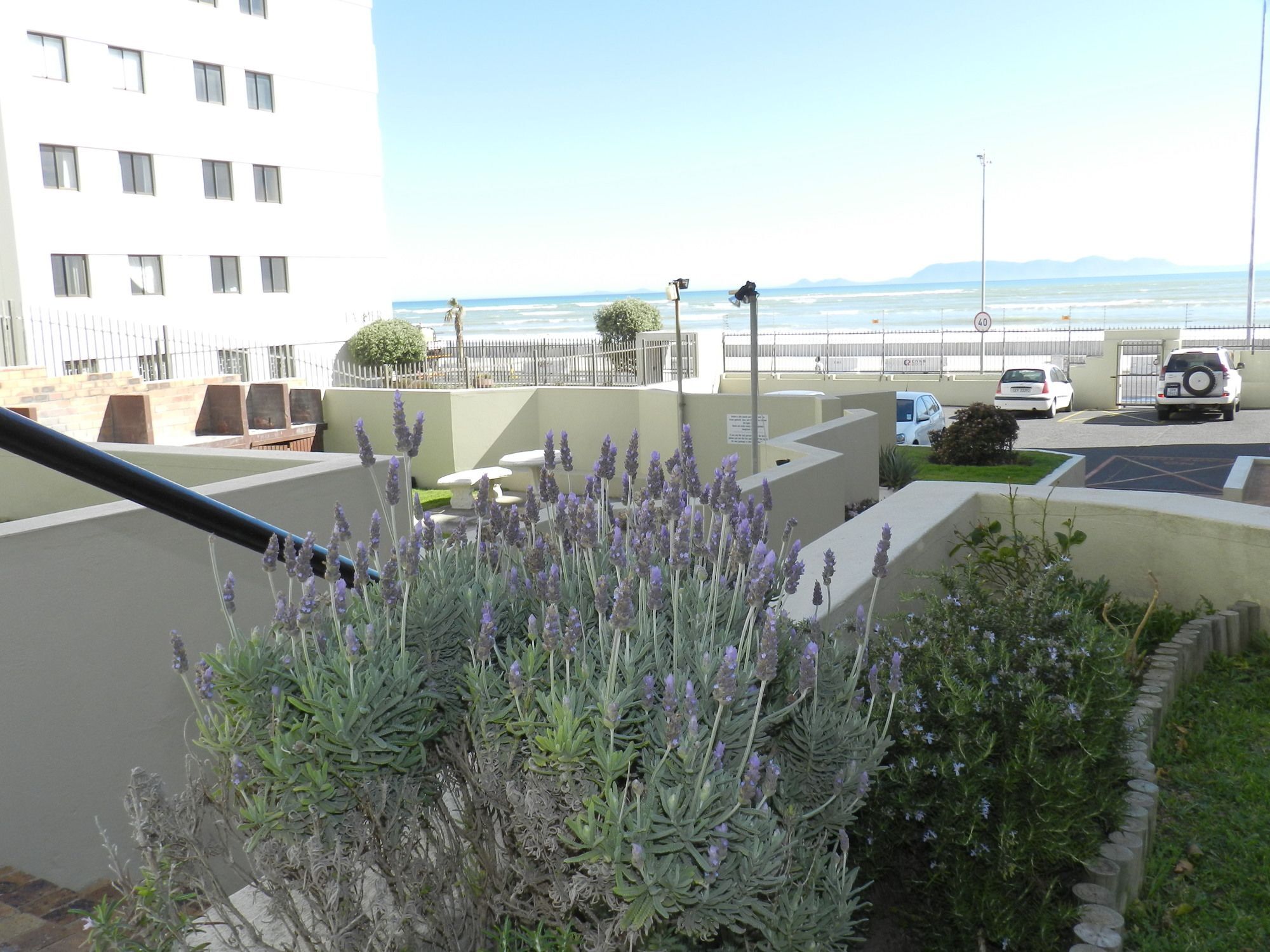 Silver Lining Beach Apartment Cape Town Exterior photo